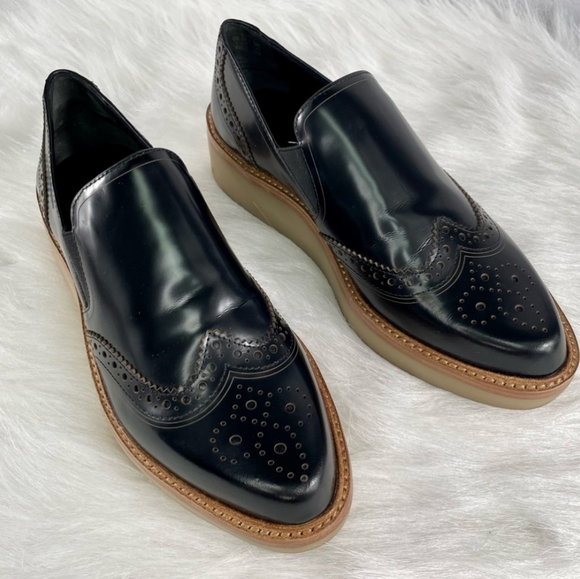 DKNY Women’s Brogue Platform Wingtip Oxfords Slip-ons, Rubber Sole, Classic Look - Picture 10 of 12